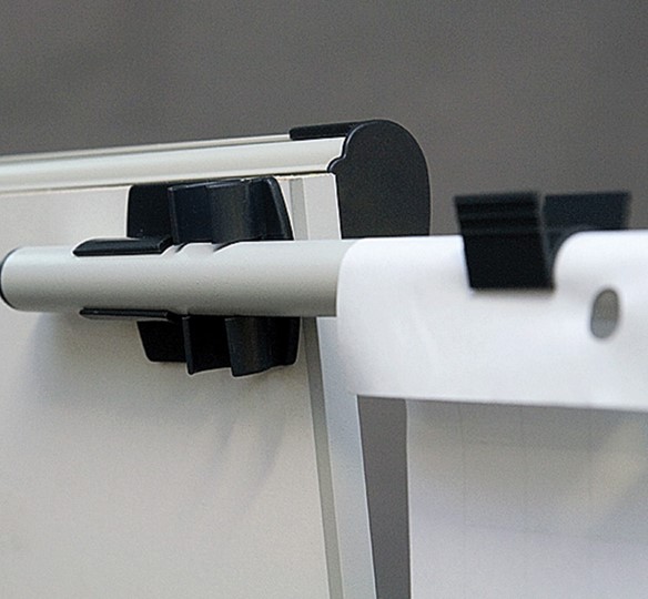 Магнитно-маркерная доска-флипчарт 2х3, TF02/2011, 70x100 см, передвижная, держатели для бумаги в Грозном - изображение 5